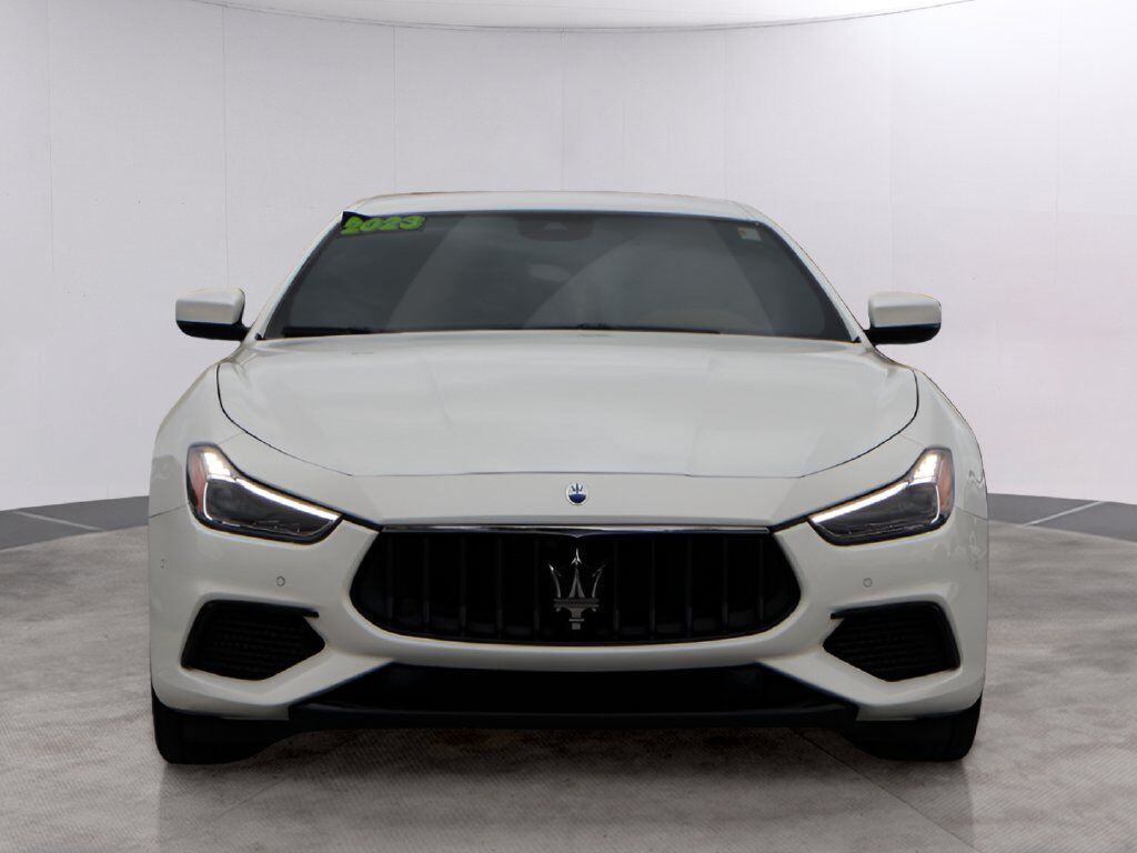 2023 Maserati Ghibli Modena Q4