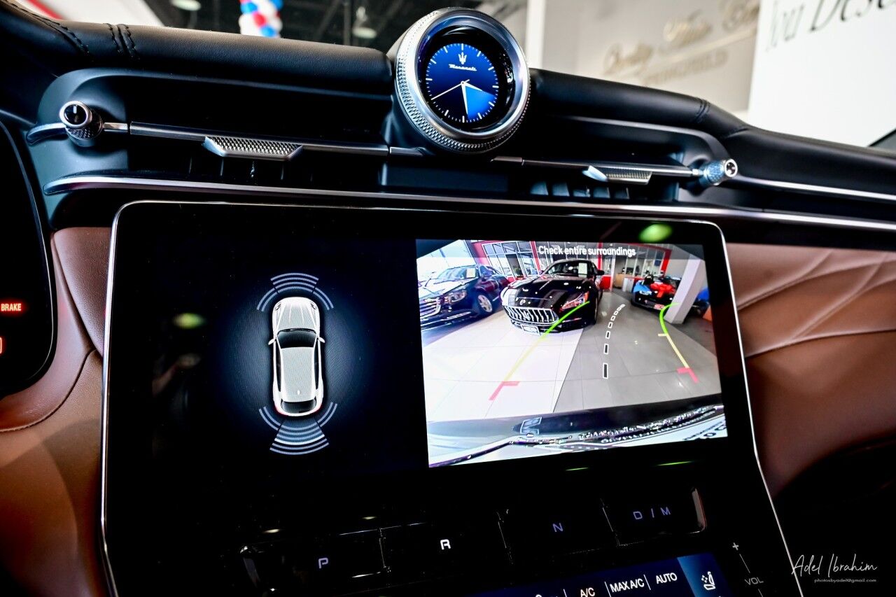2023 Maserati Grecale GT, Pano Roof, Heated and Colled Seats, Premium Leather Springfield NJ