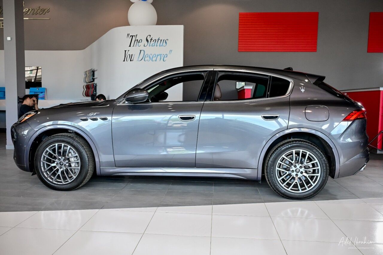 2023 Maserati Grecale GT, Pano Roof, Heated and Colled Seats, Premium Leather Springfield NJ