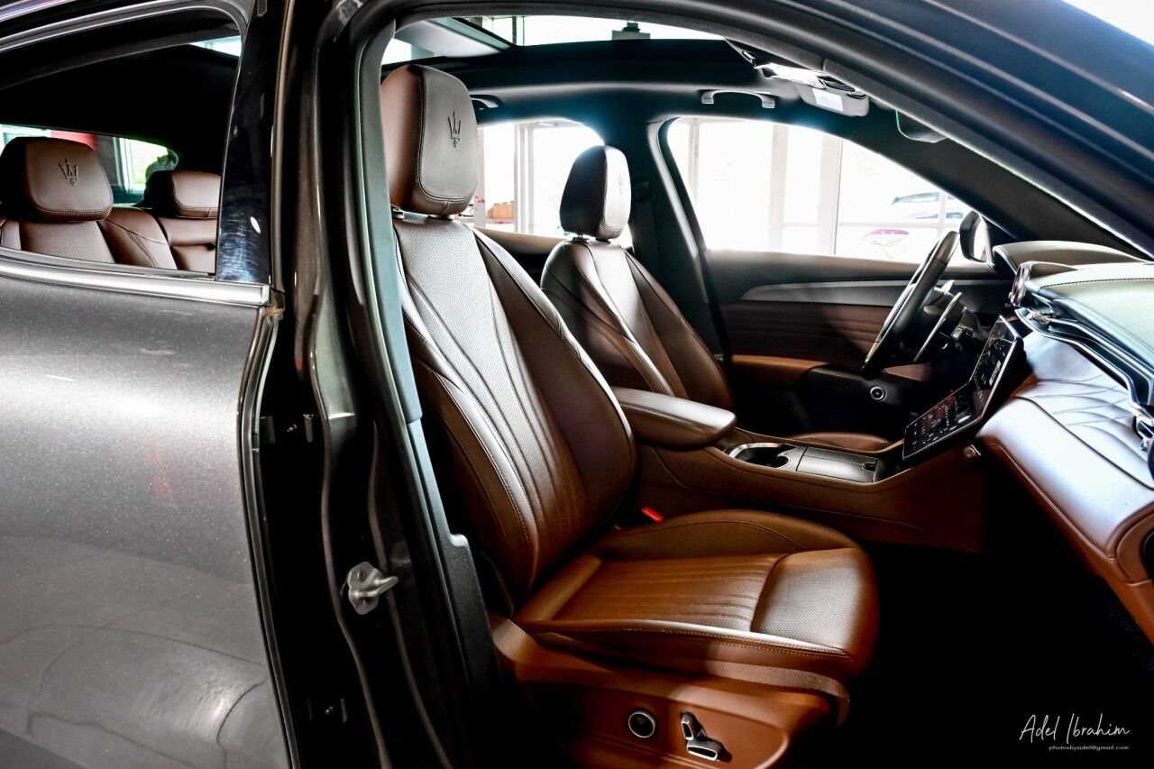 2023 Maserati Grecale GT, Pano Roof, Heated and Colled Seats, Premium Leather Springfield NJ