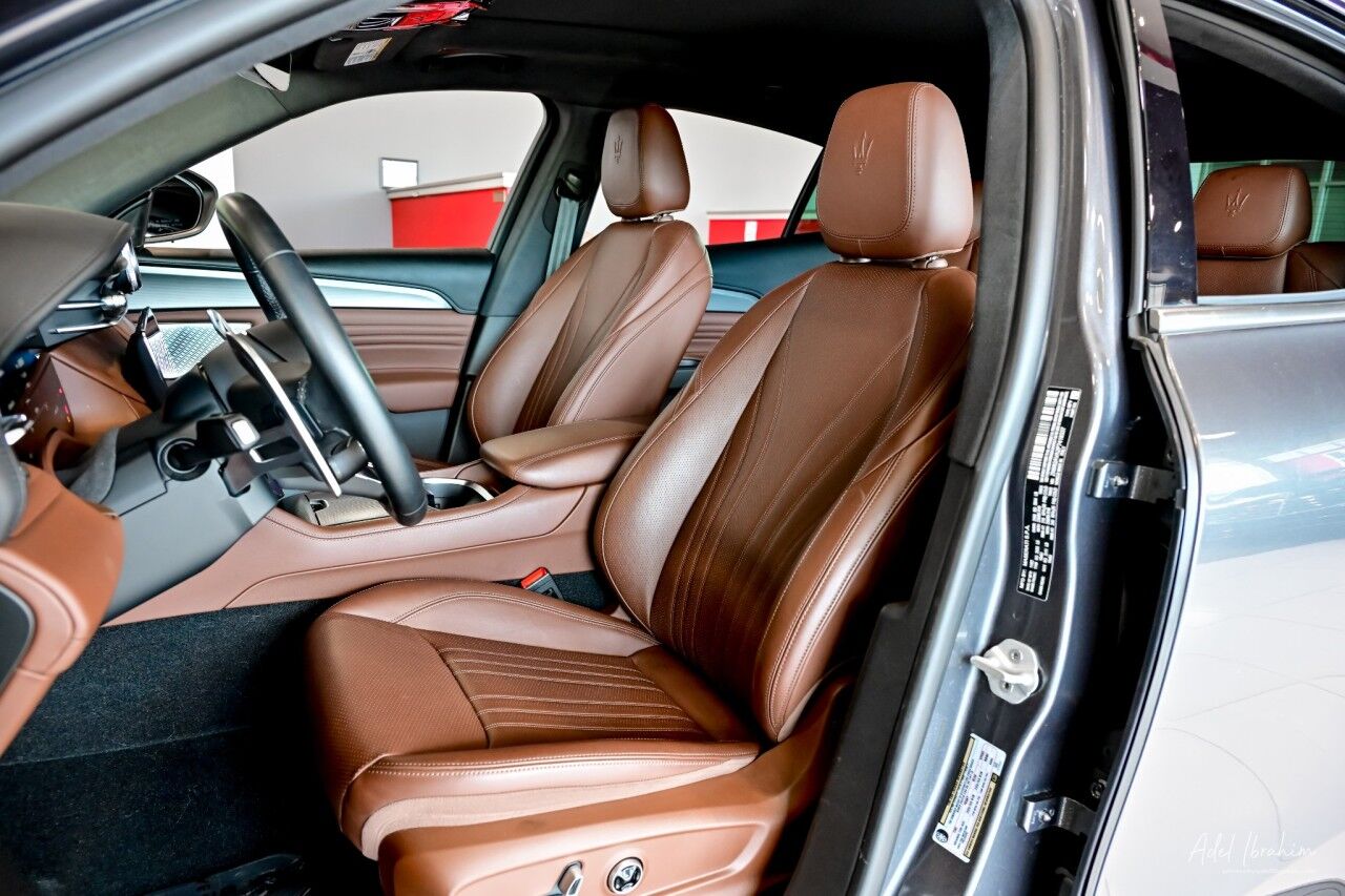 2023 Maserati Grecale GT, Pano Roof, Heated and Colled Seats, Premium Leather Springfield NJ