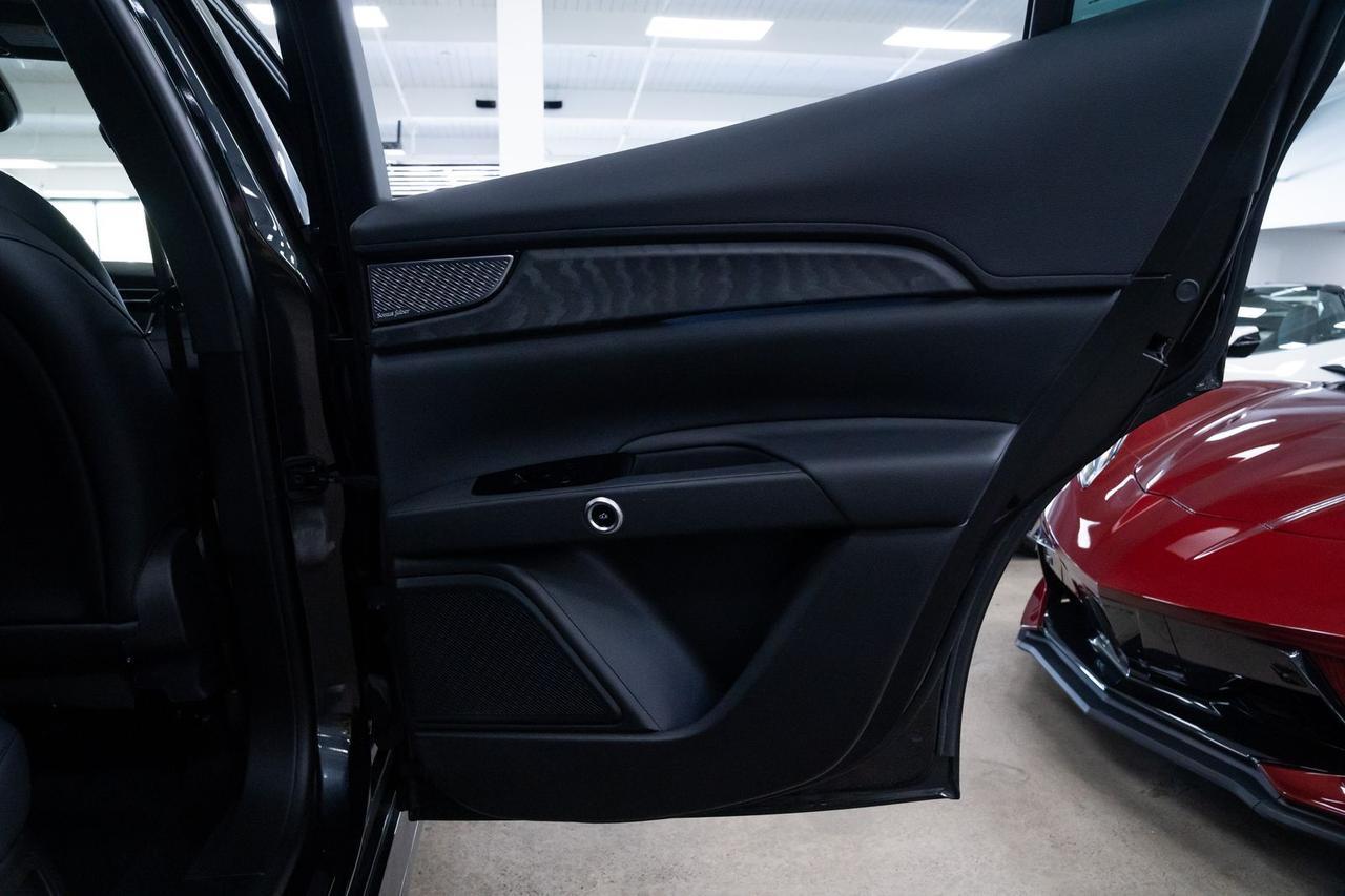 2023 Maserati Grecale Modena Sonus Faber Sound Ventilated Seats Portland OR