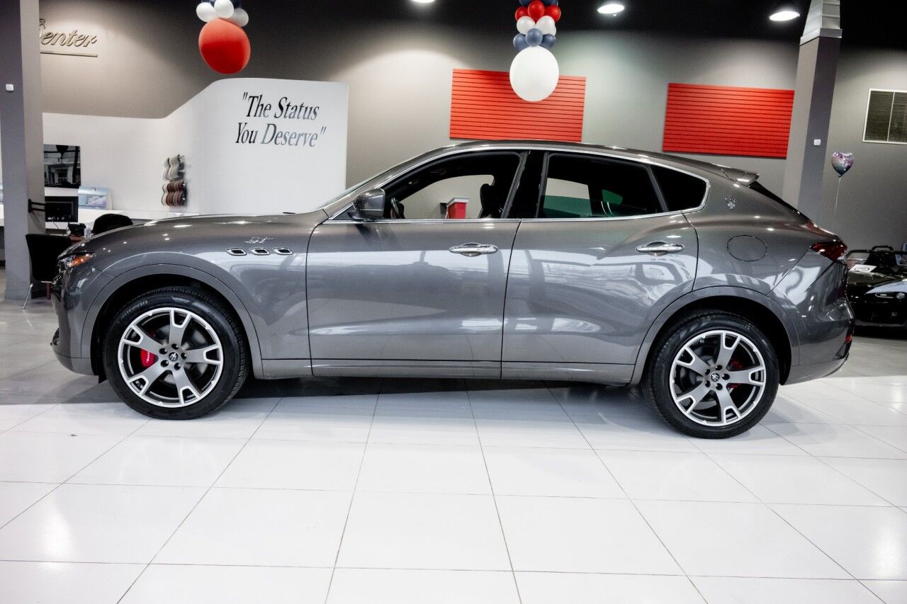 2023 Maserati Levante Base GT photo 8