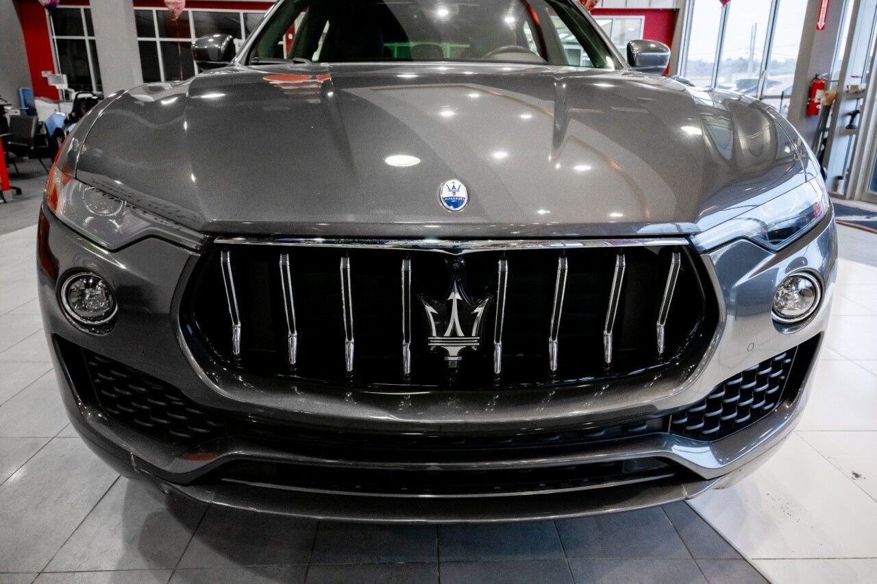 2023 Maserati Levante Base GT photo 10