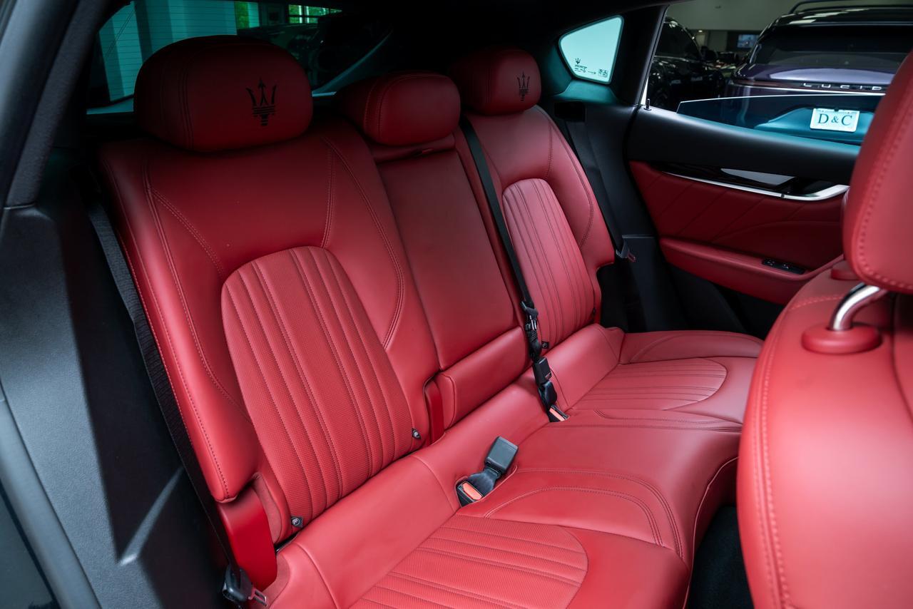 2023 Maserati Levante GT Panoramic Roof / Adaptive Cruise Portland OR