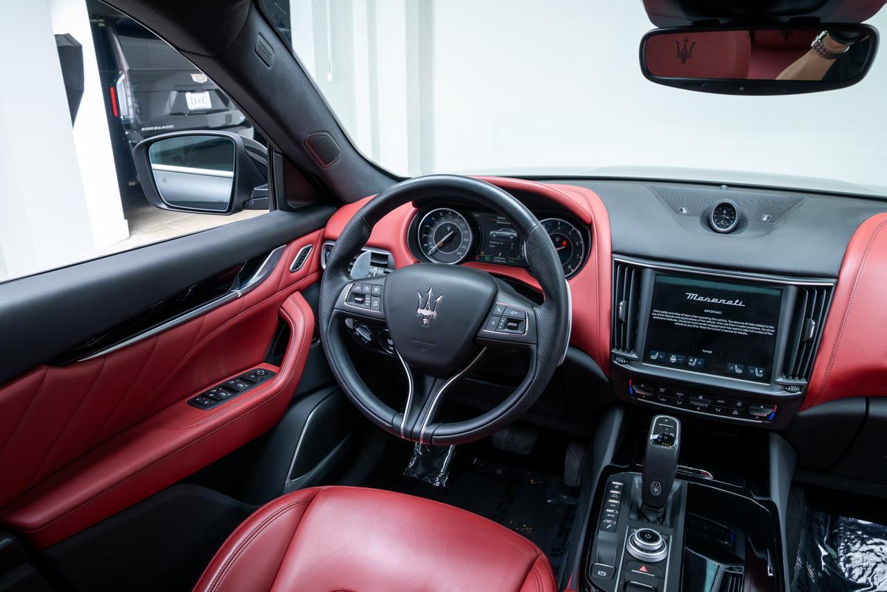 2023 Maserati Levante GT Panoramic Roof / Adaptive Cruise Portland OR