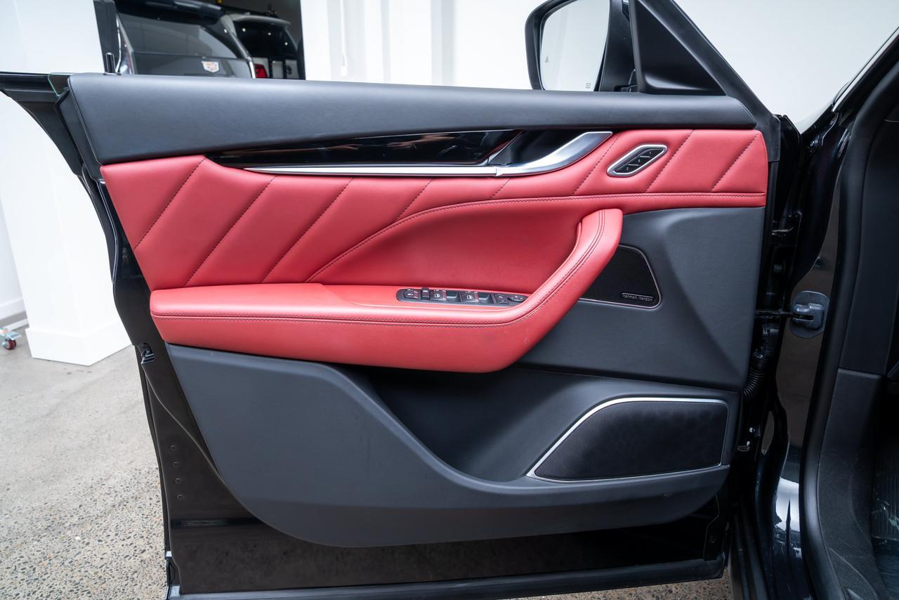 2023 Maserati Levante GT Panoramic Roof / Adaptive Cruise Portland OR