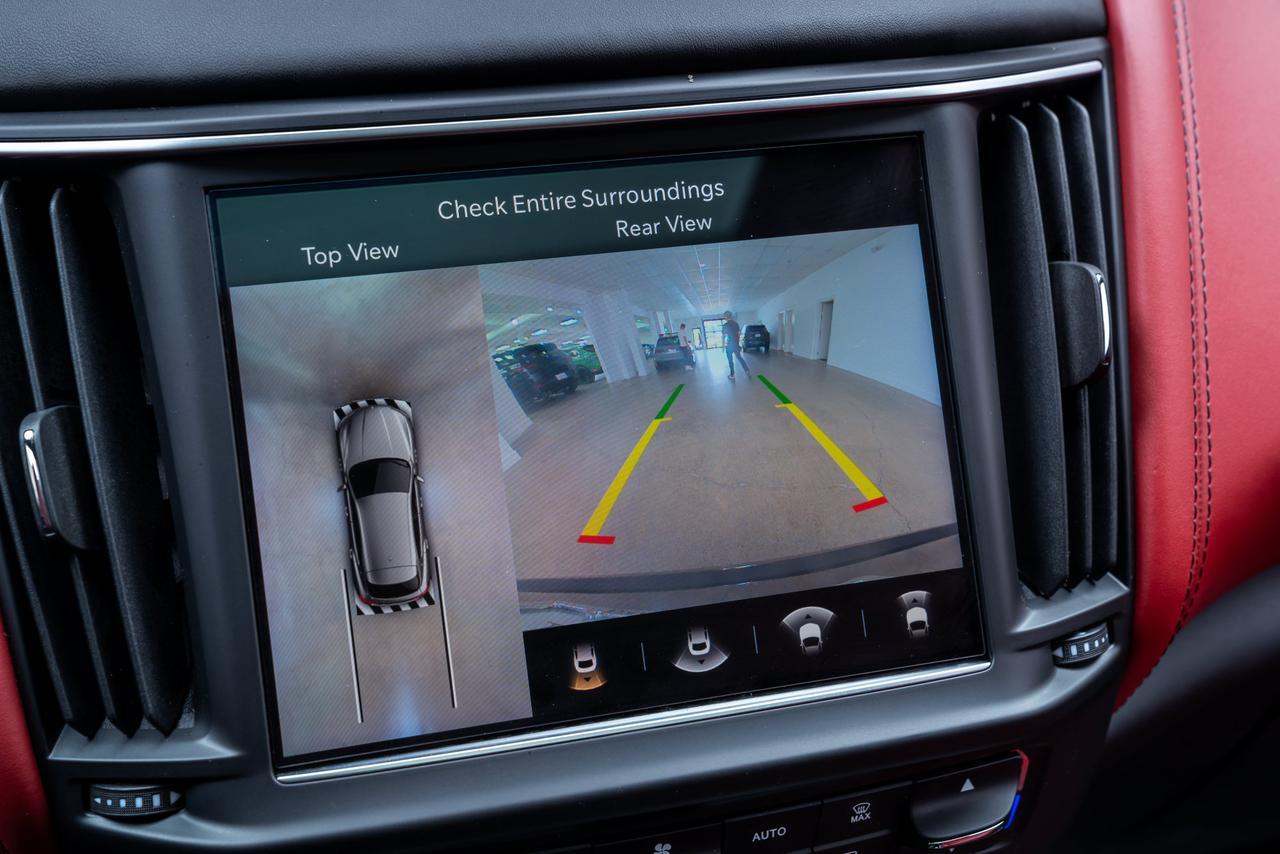 2023 Maserati Levante GT Panoramic Roof / Adaptive Cruise Portland OR
