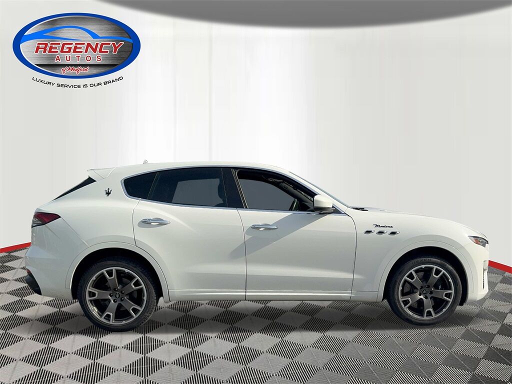 2023 Maserati Levante Modena Medford NY