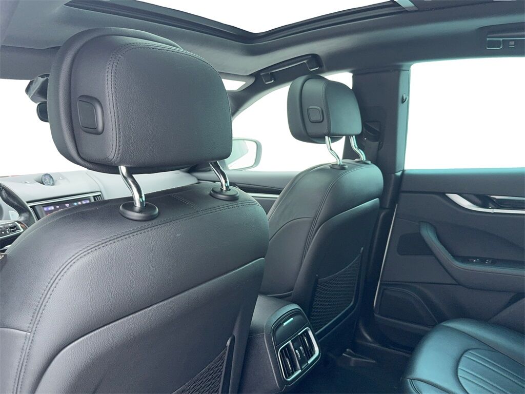 2023 Maserati Levante Modena NAV,CAM,PANO,HTD STS,BLIND SPOT,20&quot; WLS Plano TX