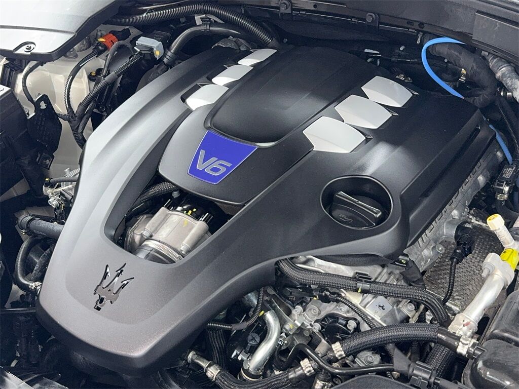 2023 Maserati Levante Modena NAV,CAM,PANO,HTD STS,BLIND SPOT,20&quot; WLS Plano TX