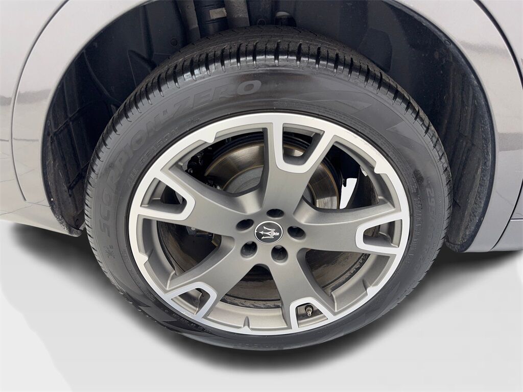 2023 Maserati Levante Modena NAV,CAM,PANO,HTD STS,BLIND SPOT,20&quot; WLS Irving TX