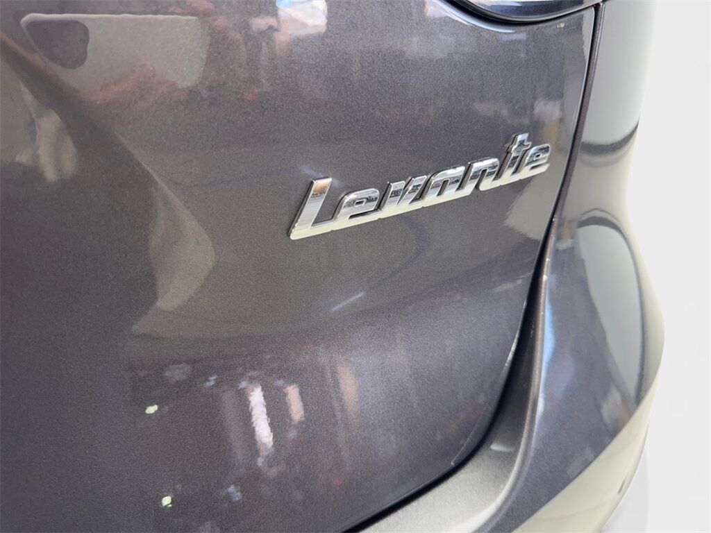 2023 Maserati Levante Modena NAV,CAM,PANO,HTD STS,BLIND SPOT,20&quot; WLS Irving TX
