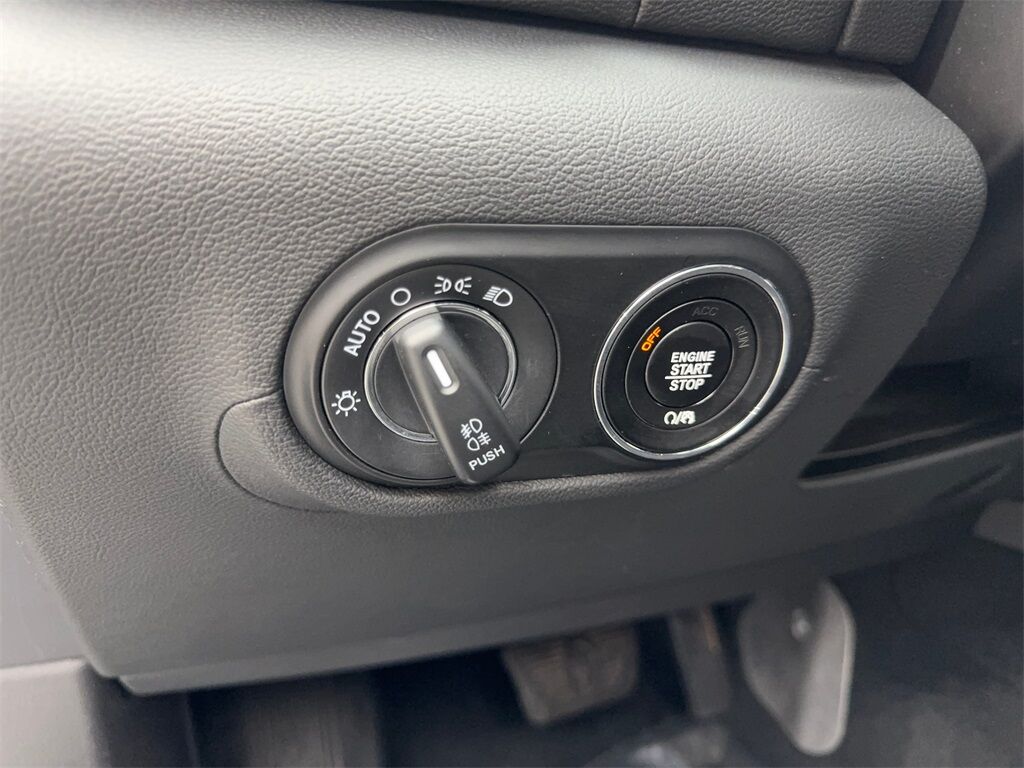 2023 Maserati Levante Modena NAV,CAM,PANO,HTD STS,BLIND SPOT,20&quot; WLS Irving TX
