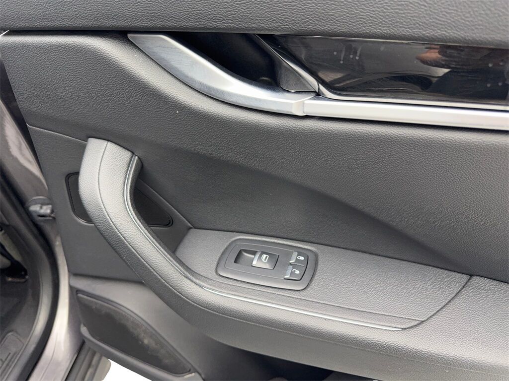 2023 Maserati Levante Modena NAV,CAM,PANO,HTD STS,BLIND SPOT,20&quot; WLS Irving TX