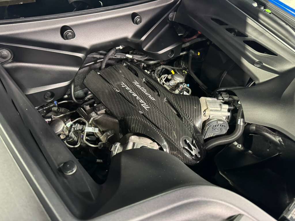 2023 Maserati MC20 Blu Infinito paint, carbon galore AND MUCH MORE!! Fort Lauderdale FL