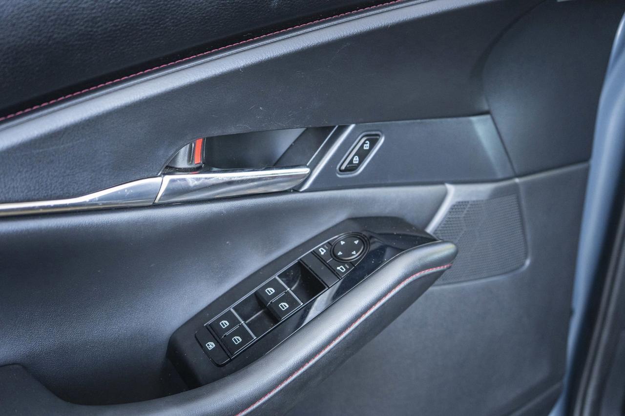 2023 Mazda CX-30 2.5 S Carbon Edition San Antonio TX