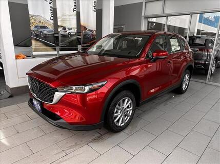 2023_Mazda_CX-5_2.5 S AWD_ Oshkosh WI