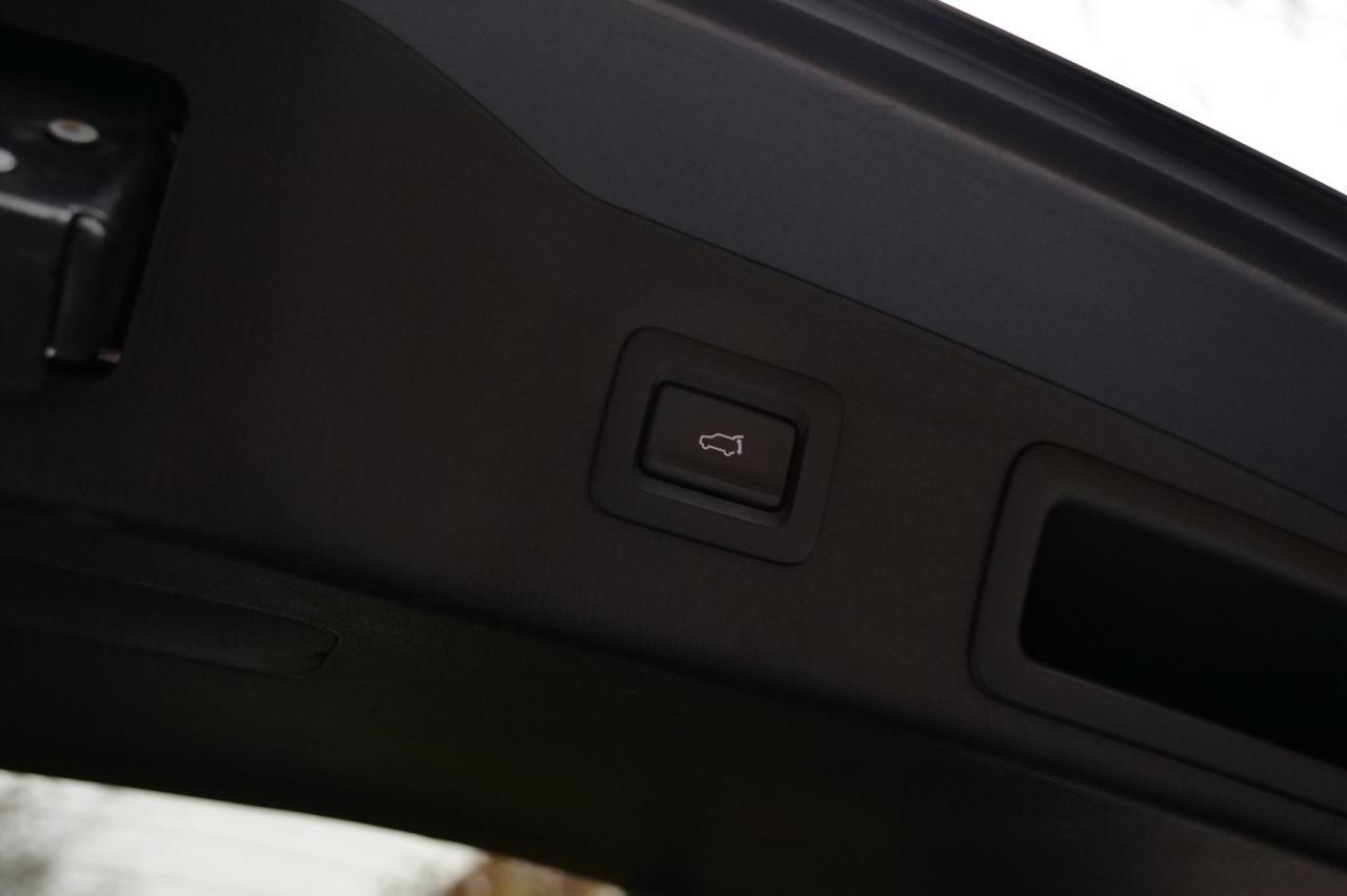 2023 Mazda CX-5 2.5 S Carbon Edition AWD / Heated Seats / Sunroof! Lincolnton NC