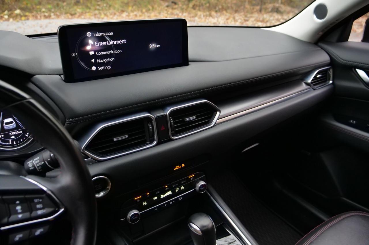 2023 Mazda CX-5 2.5 S Carbon Edition AWD / Heated Seats / Sunroof! Lincolnton NC