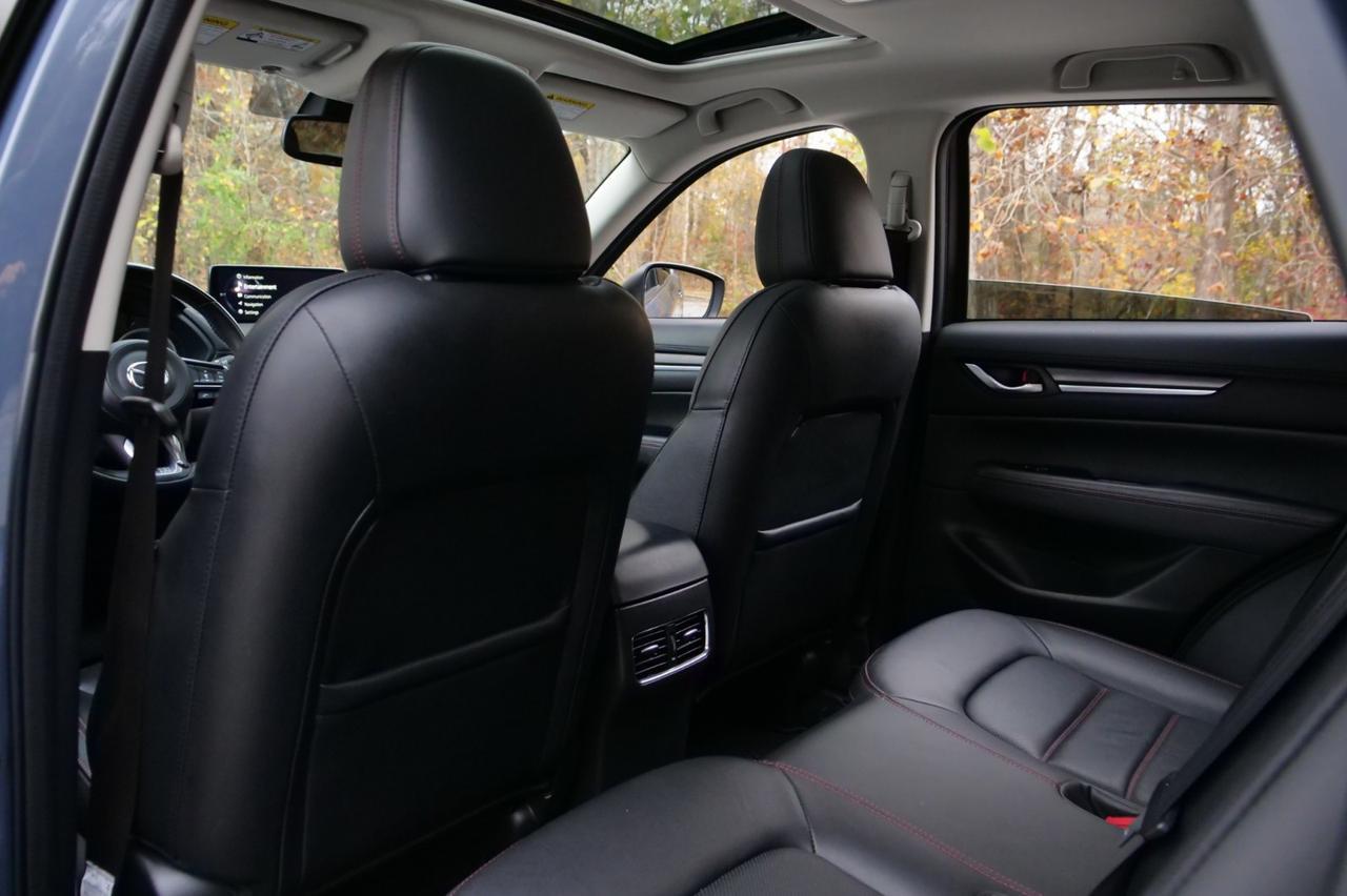 2023 Mazda CX-5 2.5 S Carbon Edition AWD / Heated Seats / Sunroof! Lincolnton NC