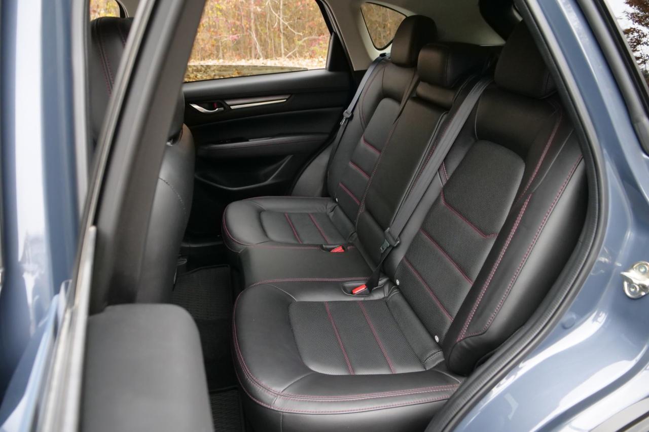 2023 Mazda CX-5 2.5 S Carbon Edition AWD / Heated Seats / Sunroof! Lincolnton NC