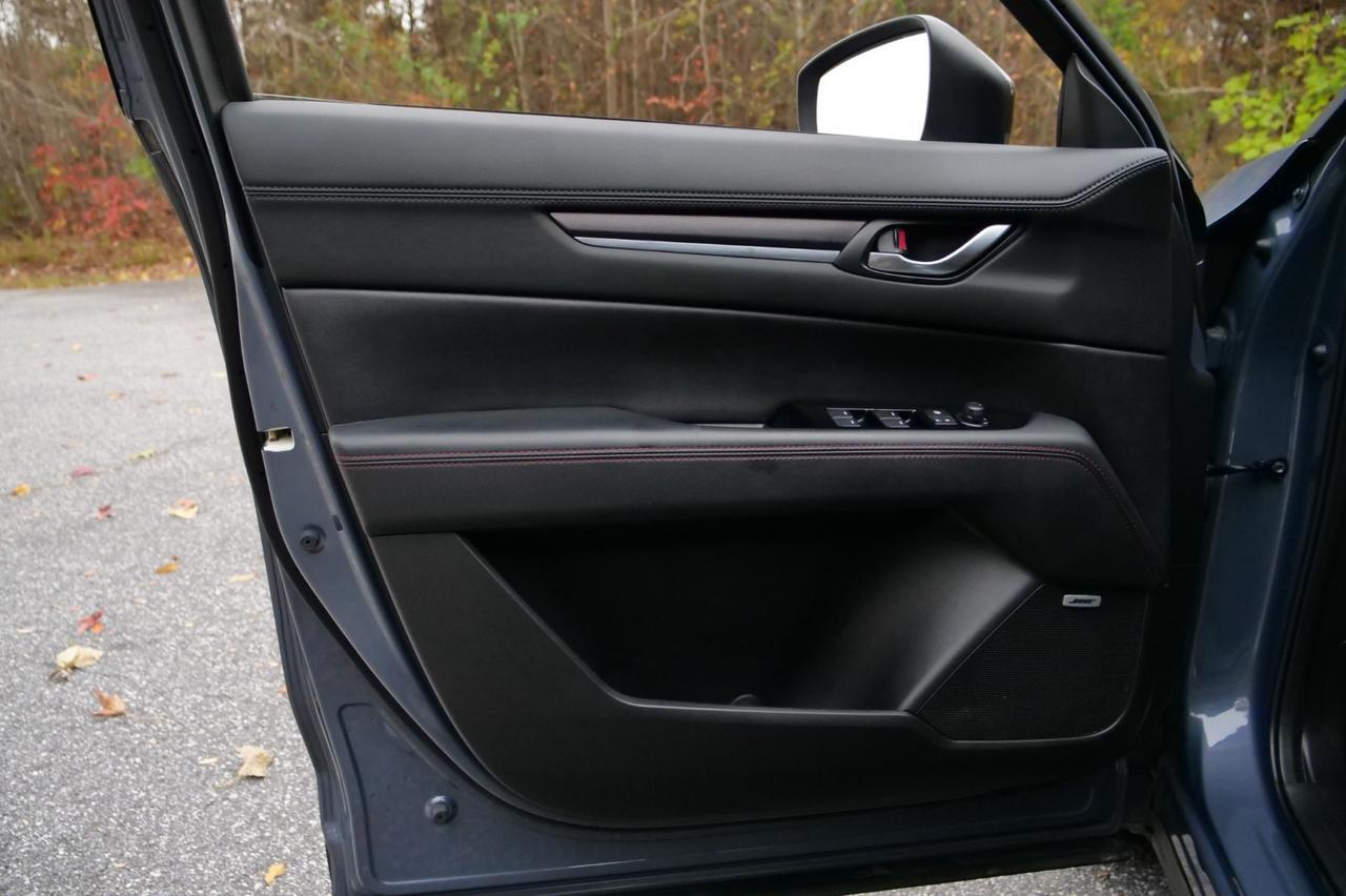 2023 Mazda CX-5 2.5 S Carbon Edition AWD / Heated Seats / Sunroof! Lincolnton NC