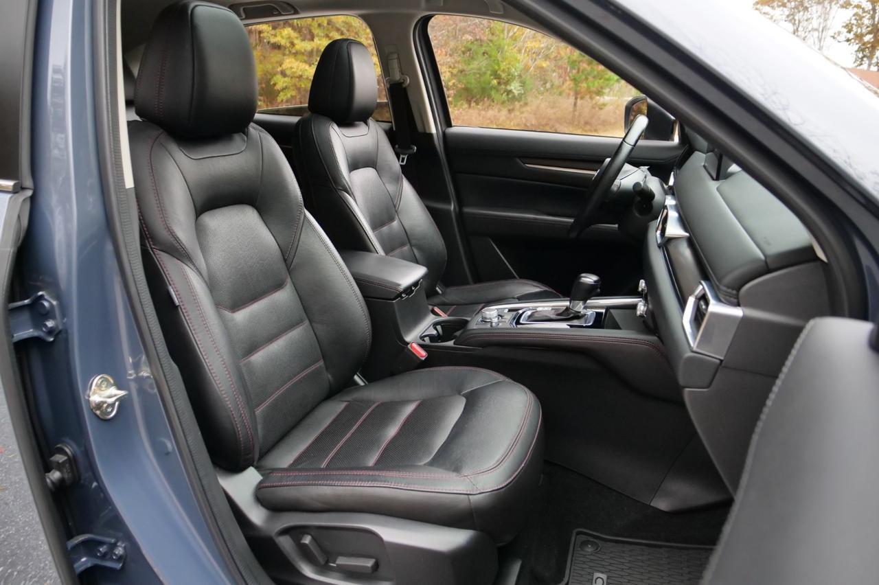 2023 Mazda CX-5 2.5 S Carbon Edition AWD / Heated Seats / Sunroof! Lincolnton NC