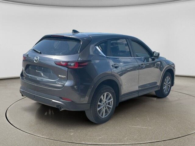 2023 Mazda CX-5 2.5 S Preferred Package Cleveland OH