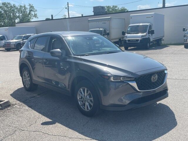 2023 Mazda CX-5 2.5 S Preferred Package Cleveland OH