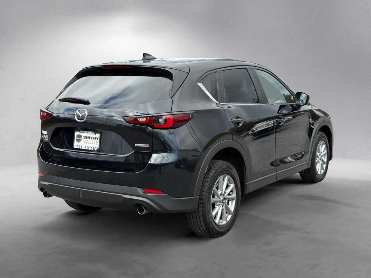 2023 Mazda CX-5 2.5 S Preferred Package Hagerstown MD