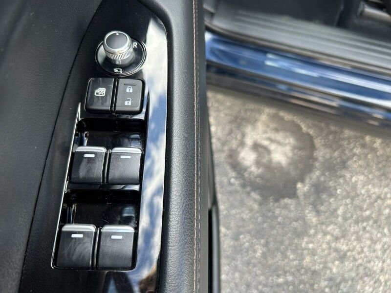 2023 Mazda CX-5 2.5 S Premium Plus Package - 1 OWNER Whitinsville MA