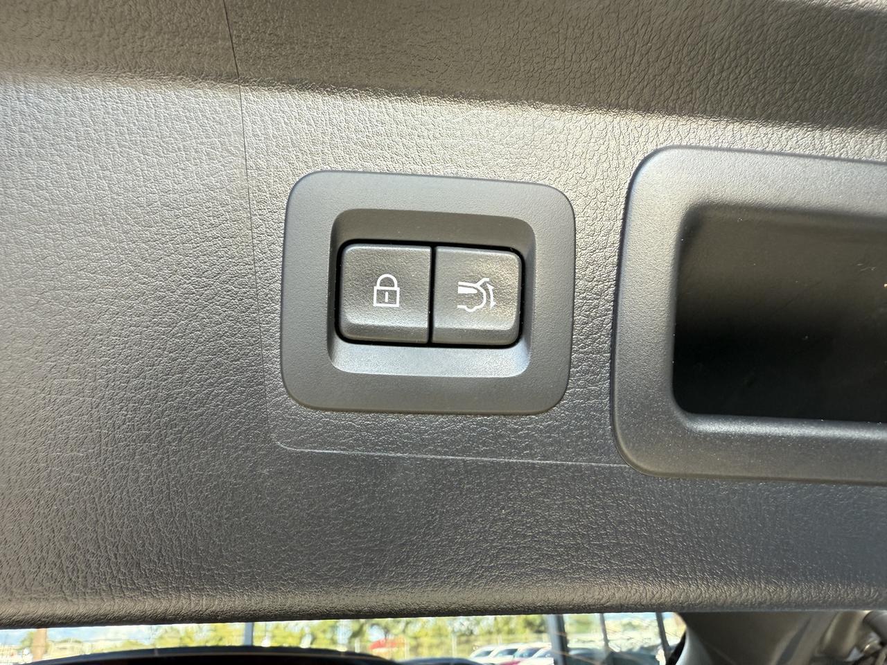 2023 Mazda CX-50 Preferred Plus photo 37
