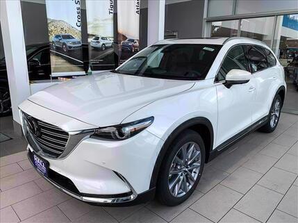 2023_Mazda_CX-9_Grand Touring AWD_ Oshkosh WI