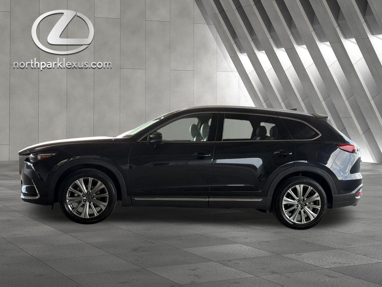 2023 Mazda CX-9 Signature