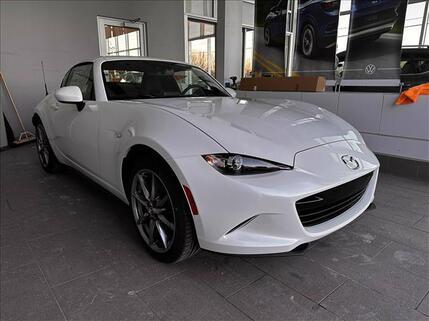 2023_Mazda_MX-5 Miata RF_Grand Touring_ Oshkosh WI