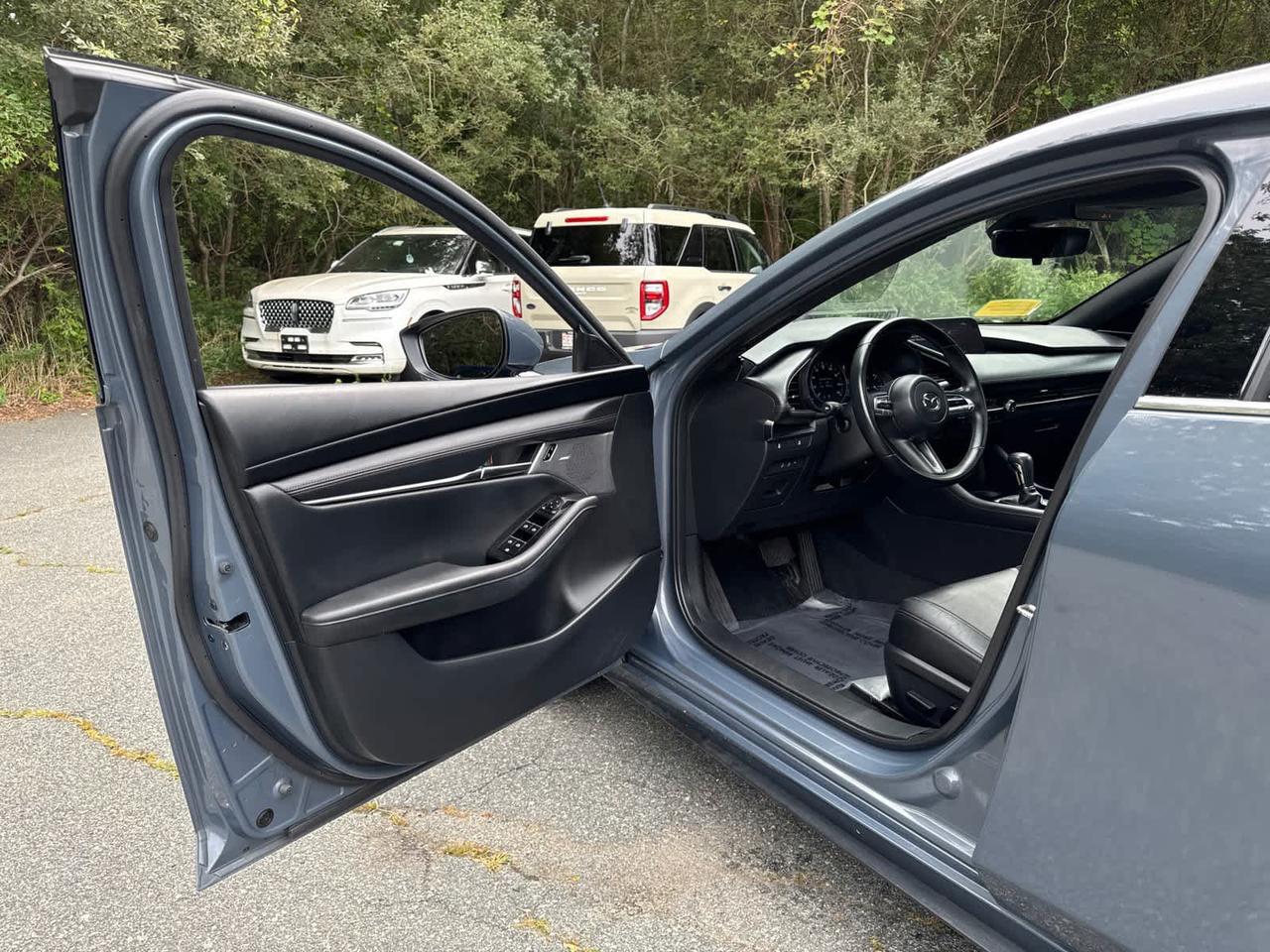 2023 Mazda Mazda3 Hatchback 2.5 S Premium Dartmouth MA