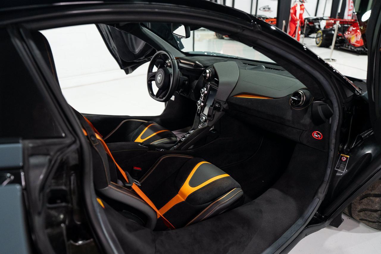 2023 McLaren 720S Luxury Spider MSO Chicane Grey paint,Carbon Black/Scoria Grey interior,Bowers & Wilkins audio & MORE Fort Lauderdale FL