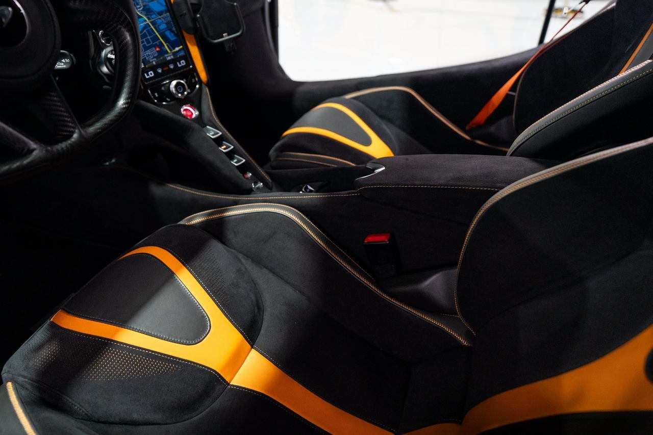 2023 McLaren 720S Luxury Spider MSO Chicane Grey paint,Carbon Black/Scoria Grey interior,Bowers & Wilkins audio & MORE Fort Lauderdale FL
