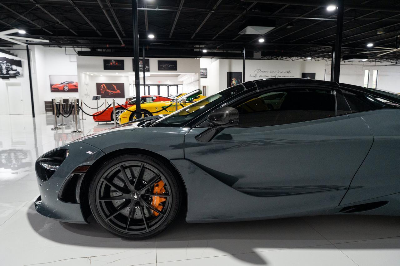 2023 McLaren 720S Luxury Spider MSO Chicane Grey paint,Carbon Black/Scoria Grey interior,Bowers & Wilkins audio & MORE Fort Lauderdale FL