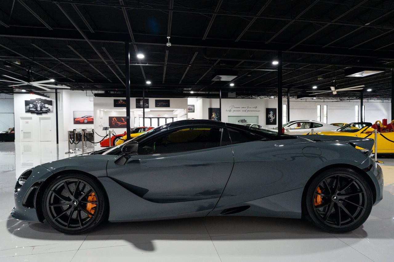 2023 McLaren 720S Luxury Spider MSO Chicane Grey paint,Carbon Black/Scoria Grey interior,Bowers & Wilkins audio & MORE Fort Lauderdale FL