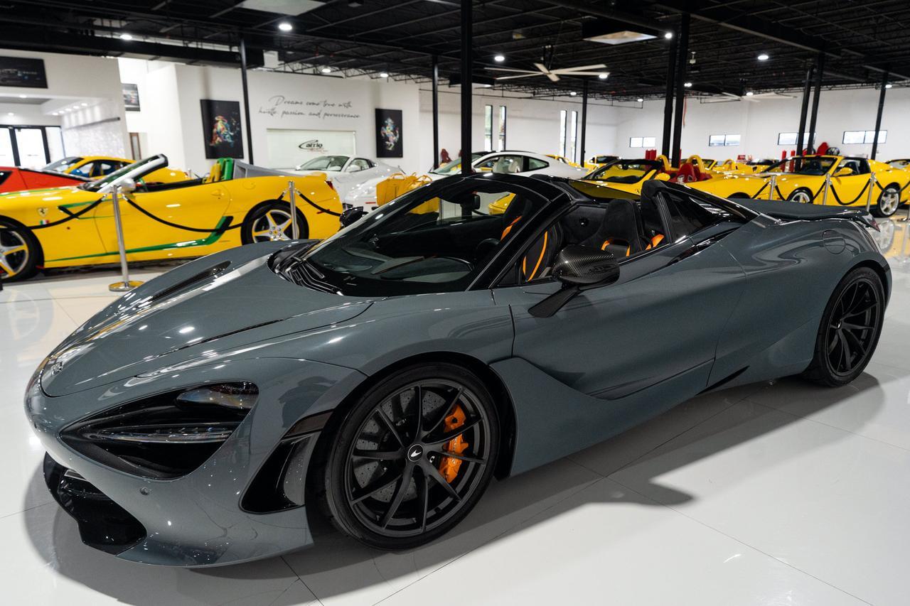 2023 McLaren 720S Luxury Spider MSO Chicane Grey paint,Carbon Black/Scoria Grey interior,Bowers & Wilkins audio & MORE Fort Lauderdale FL