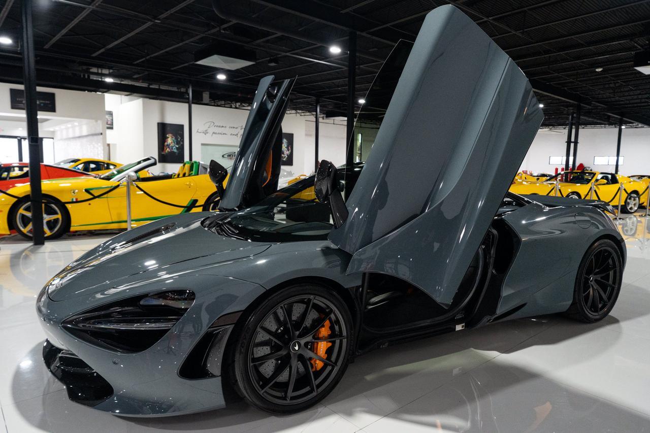 2023 McLaren 720S Luxury Spider MSO Chicane Grey paint,Carbon Black/Scoria Grey interior,Bowers & Wilkins audio & MORE Fort Lauderdale FL