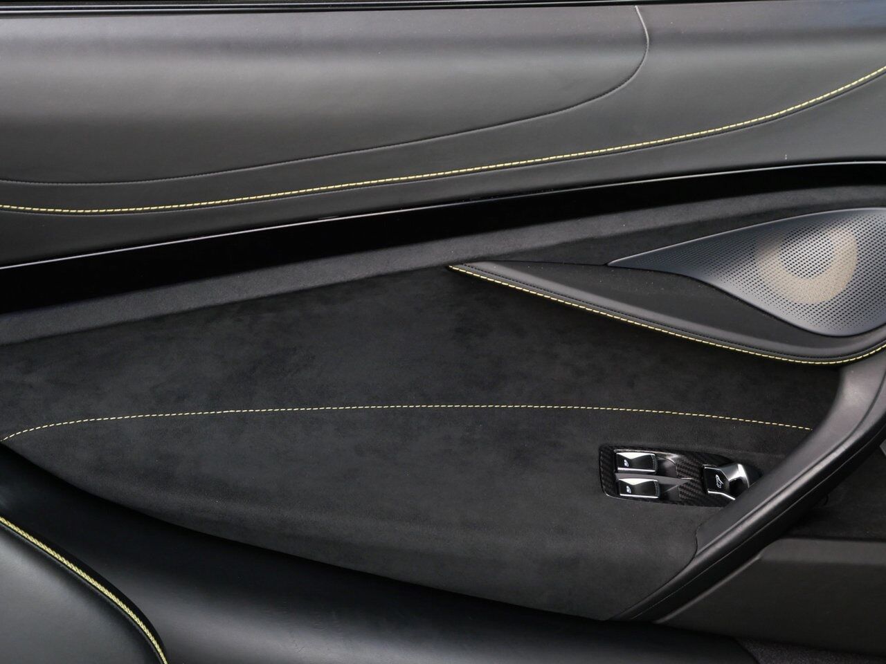 2023 McLaren 720S Performance Performance Lawrence KS