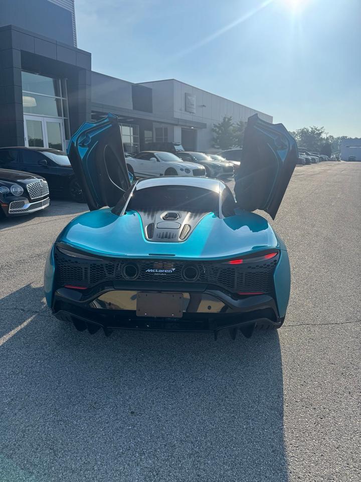 2023 McLaren Artura Base Indianapolis IN