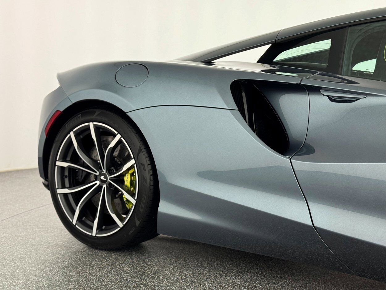 2023 McLaren Artura TechLux Bellevue WA