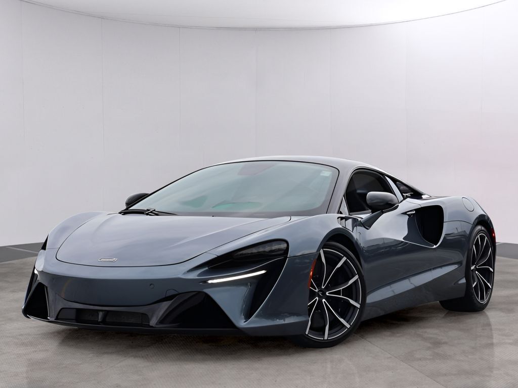 2023 McLaren Artura TechLux