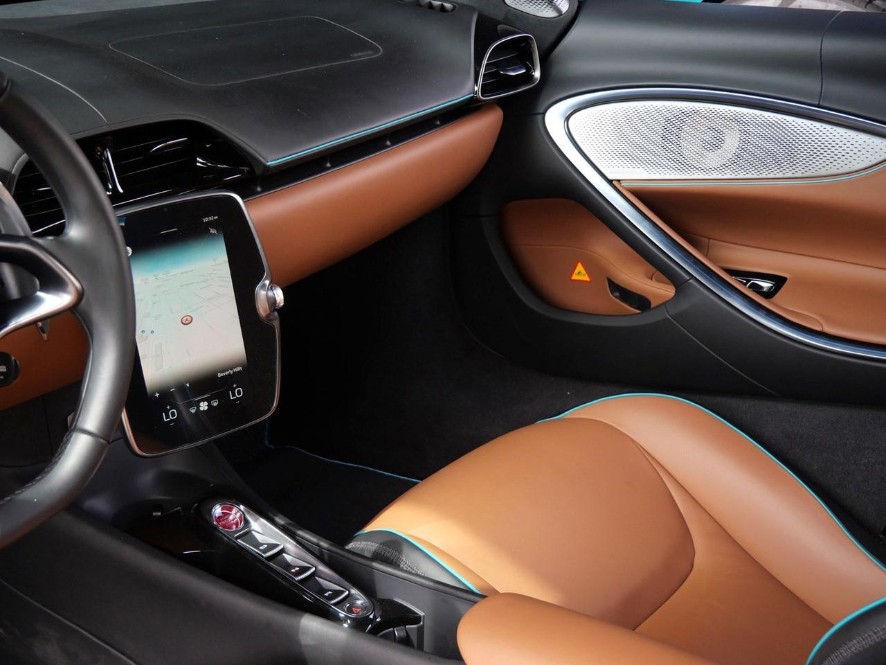 2023 McLaren Artura TechLux TechLux Lawrence KS