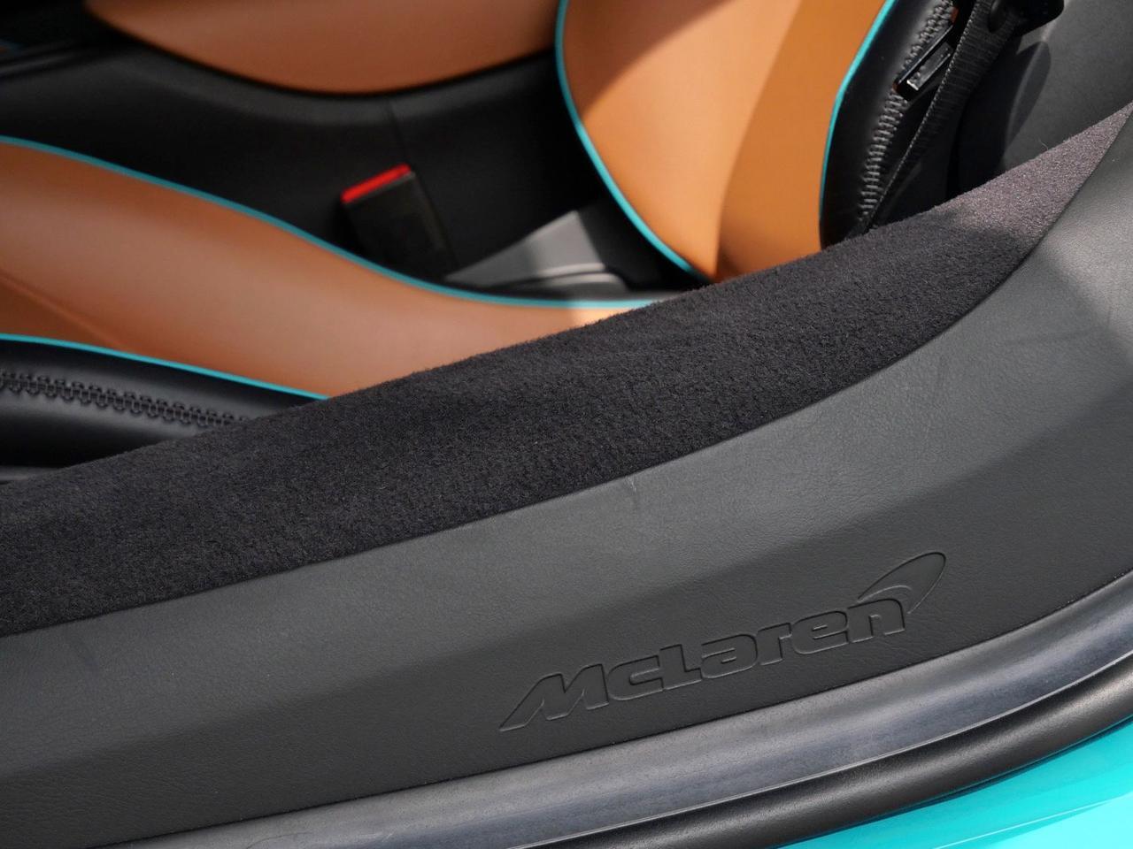 2023 McLaren Artura TechLux TechLux Lawrence KS
