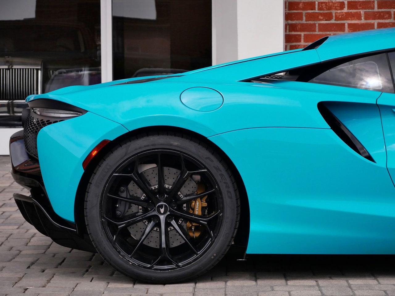 2023 McLaren Artura TechLux TechLux Lawrence KS